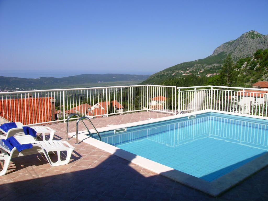 Holiday Home Urlovic Gruda Kamer foto