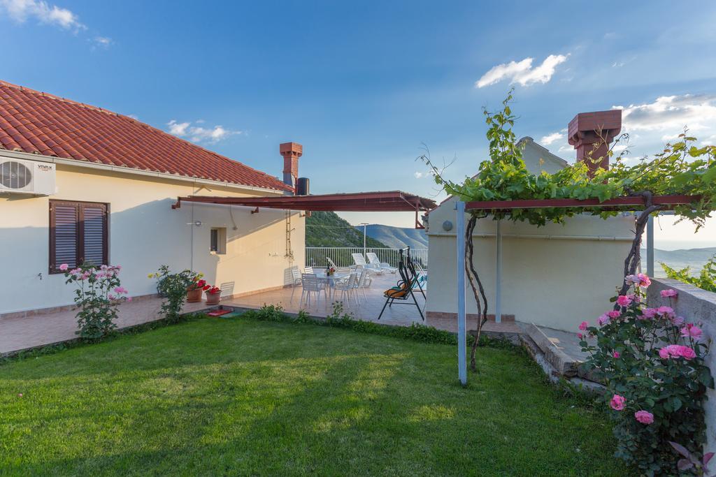 Holiday Home Urlovic Gruda Buitenkant foto
